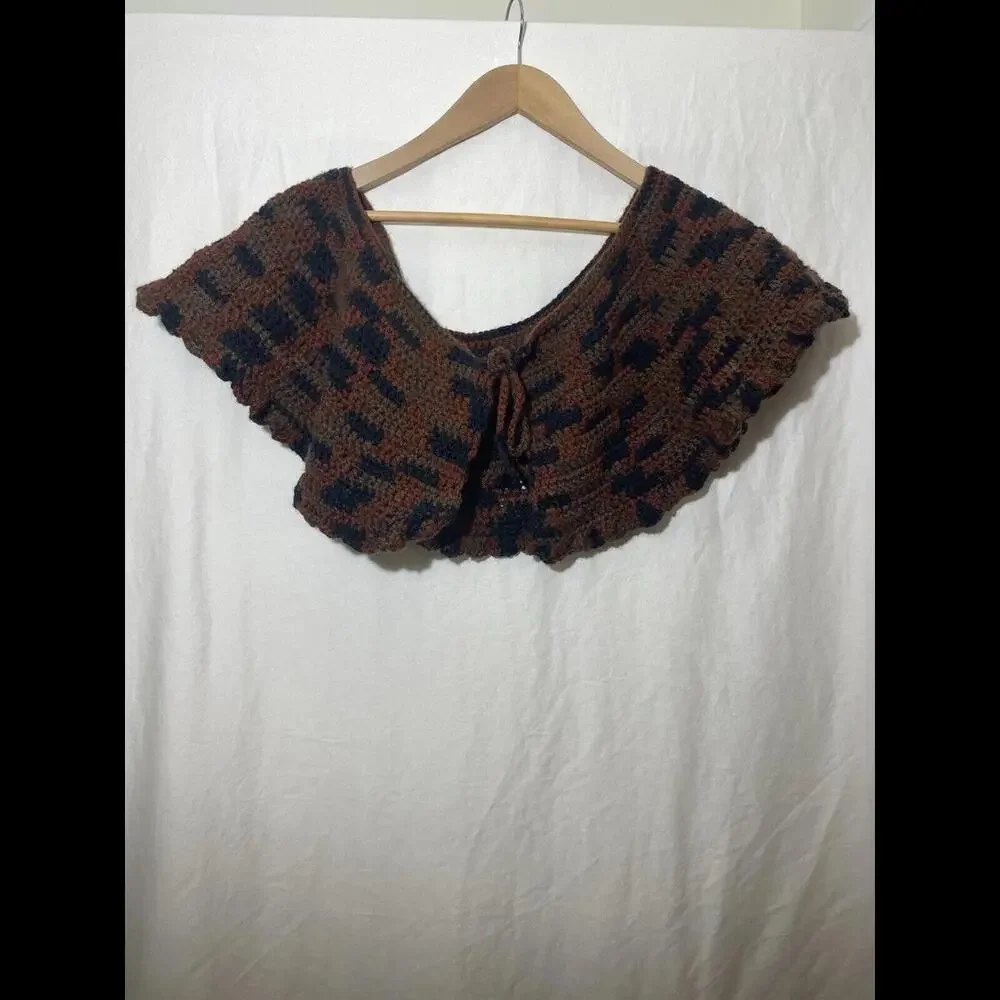 Handmade Crocheted Collar Scarf‎ Capelet Browns Neutrals Necklace Likely Vintage